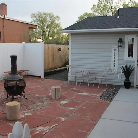 The Carriage House Villa